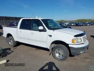 ✅ 2003 Ford F-150 XLT • VIN: 1FTRW08633KD11896 • Лот: 42137360. Опубликован ранее на IAAI с пробегом 118 654 миль. Бесплатный доступ к архиву аукционных продаж из США и подробный отчёт об истории автомобиля на DreamBid. Изображение 1.