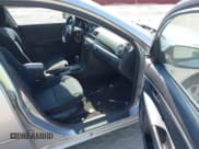 ✅ 2009 Mazda 3 i Touring Value • VIN: JM1BK32FX91250181 • Lot: 41774973. Wystawiony na IAAI z przebiegiem 206 866 mil. Bezpłatny archiwum sprzedaży aukcyjnych z USA i szczegółowy raport historii pojazdu na DreamBid. Zdjęcie 5.