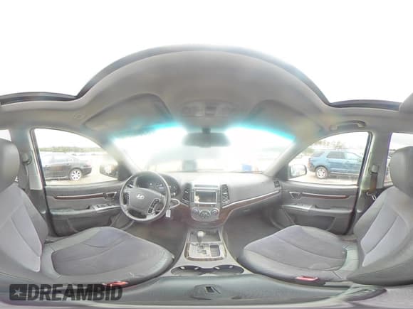 ✅ 2011 Hyundai Santa Fe SE • VIN: 5XYZH4AG0BG045603 • Lot: 83843975. Wystawiony na Copart z przebiegiem 201 757 mil. Bezpłatny archiwum sprzedaży aukcyjnych z USA i szczegółowy raport historii pojazdu na DreamBid. Zdjęcie 15.