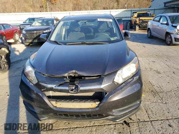 ✅ 2016 Honda HR-V LX • VIN: 3CZRU6H35GM741873 • Lot: 92326465. Listed on Copart with 150,137 mi. Free auction sales archive from the USA and detailed vehicle history report at DreamBid. Image 5.