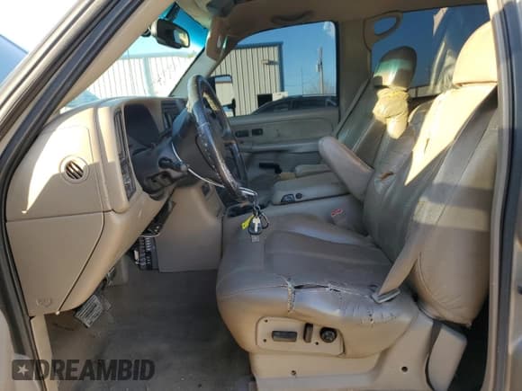 ✅ 2001 GMC Sierra 1500HD SLE • VIN: 1GTGC13UX1F202868 • Lot: 43929435. Wystawiony na Copart z przebiegiem 271 152 mil. Bezpłatny archiwum sprzedaży aukcyjnych z USA i szczegółowy raport historii pojazdu na DreamBid. Zdjęcie 7.