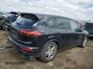 ✅ 2017 Porsche Cayenne GTS • VIN: WP1AD2A22HLA81676 • Lot: 50142495. Wystawiony na Copart z przebiegiem 88 742 mil. Bezpłatny archiwum sprzedaży aukcyjnych z USA i szczegółowy raport historii pojazdu na DreamBid. Zdjęcie 3.