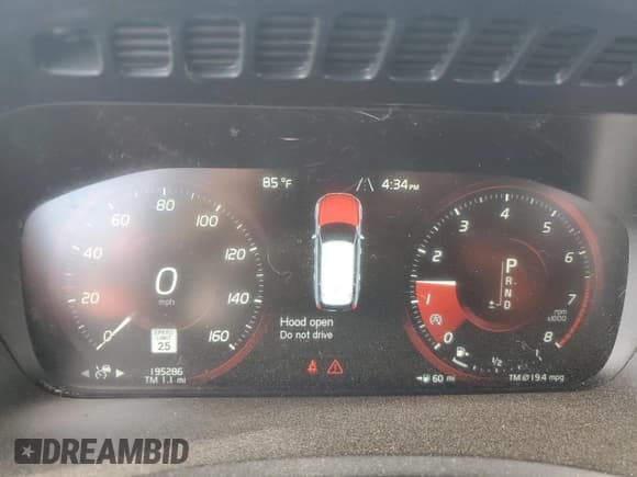 ✅ 2018 Volvo XC90 Momentum • VIN: YV4A22PK5J1202021 • Лот: 83991985. Опубликован ранее на Copart с пробегом 195 286 миль. Бесплатный доступ к архиву аукционных продаж из США и подробный отчёт об истории автомобиля на DreamBid. Изображение 9.