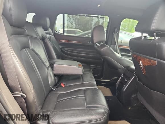 ✅ 2015 Lincoln MKT • VIN: 2LMHJ5NK0FBL01933 • Лот: 63647925. Опубликован ранее на Copart с пробегом 198 227 миль. Бесплатный доступ к архиву аукционных продаж из США и подробный отчёт об истории автомобиля на DreamBid. Изображение 11.