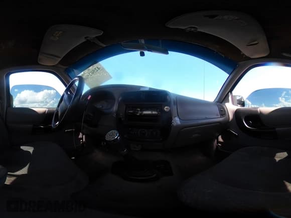 ✅ 1998 Ford Ranger XL • VIN: 1FTYR10C0WUC03870 • Lot: 42502508. Listed on IAAI with 151,622 mi. Free auction sales archive from the USA and detailed vehicle history report at DreamBid. Image 18.