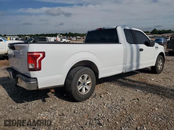 ✅ 2016 Ford F-150 XL • VIN: 1FTEX1CF7GKD82534 • Lot: 58706245. Listed on Copart with 131,837 mi. Free auction sales archive from the USA and detailed vehicle history report at DreamBid. Image 3.