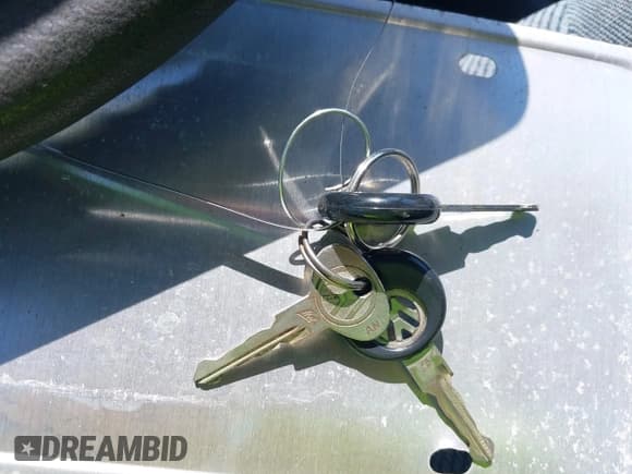 ✅ 1989 Volkswagen Jetta • VIN: WVWRB11GXKW378006 • Lot: 43152661. Wystawiony na IAAI z przebiegiem 66 430 mil. Bezpłatny archiwum sprzedaży aukcyjnych z USA i szczegółowy raport historii pojazdu na DreamBid. Zdjęcie 11.