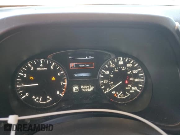 ✅ 2015 Nissan Pathfinder Platinum • VIN: 5N1AR2MNXFC698177 • Лот: 90744155. Опубликован ранее на Copart с пробегом 162 847 миль. Бесплатный доступ к архиву аукционных продаж из США и подробный отчёт об истории автомобиля на DreamBid. Изображение 9.