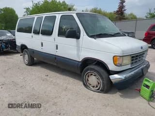 ✅ 1995 Ford Econoline Cargo • VIN: 1FMEE11N5SHA13642 • Lot: 42259712. Wystawiony na IAAI z przebiegiem 158 293 mil. Bezpłatny archiwum sprzedaży aukcyjnych z USA i szczegółowy raport historii pojazdu na DreamBid. Zdjęcie 1.