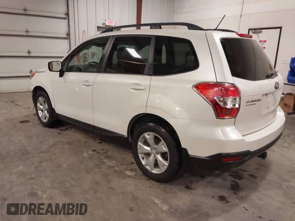 2015 Subaru Forester Premium with VIN JF2SJADC1FH538492, listed as a IAAI auction lot 43332332 with 171,796 mi miles and . Bid and sale history available at DreamBid. Image 3.
