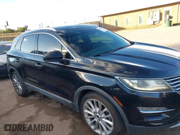 ✅ 2015 Lincoln MKC • VIN: 5LMCJ1A9XFUJ22159 • Lot: 43573054. Wystawiony na IAAI z przebiegiem 109 133 mil. Bezpłatny archiwum sprzedaży aukcyjnych z USA i szczegółowy raport historii pojazdu na DreamBid. Zdjęcie 13.