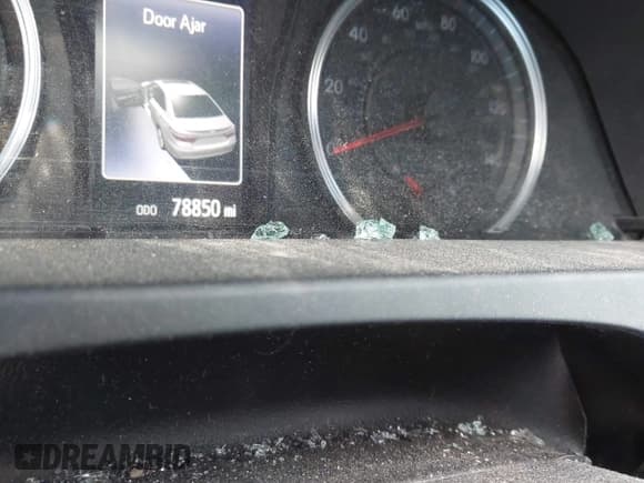 ✅ 2017 Toyota Camry SE • VIN: 4T1BF1FK0HU318223 • Lot: 43683364. Listed on IAAI with 78,850 mi. Free auction sales archive from the USA and detailed vehicle history report at DreamBid. Image 7.