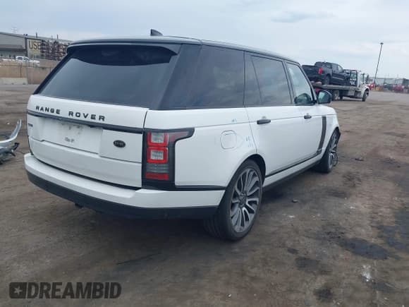 ✅ 2017 Land Rover Range Rover • VIN: SALGV5FE3HA321271 • Лот: 42077352. Опубликован ранее на IAAI с пробегом 139 638 миль. Бесплатный доступ к архиву аукционных продаж из США и подробный отчёт об истории автомобиля на DreamBid. Изображение 4.