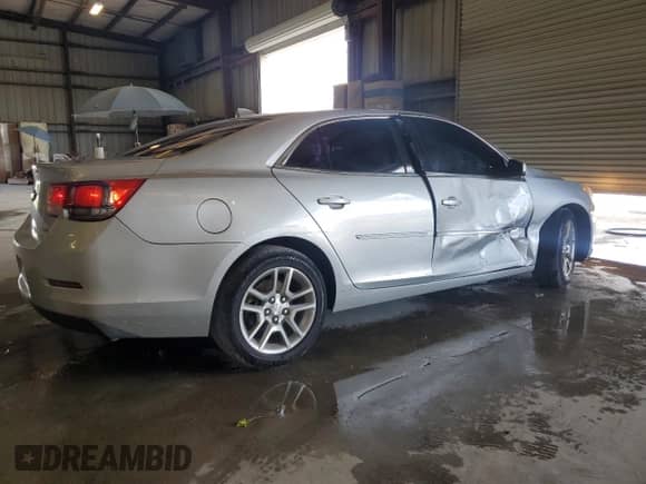 ✅ 2014 Chevrolet Malibu LT • VIN: 1G11C5SL6EF302261 • Lot: 69040025. Listed on Copart with 151,816 mi. Free auction sales archive from the USA and detailed vehicle history report at DreamBid. Image 3.