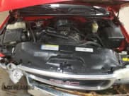 ✅ 1999 GMC Sierra 1500 SLE • VIN: 1GTEK14T0XZ524653 • Лот: 50188635. Опубликован ранее на Copart с пробегом Не указан. Бесплатный доступ к архиву аукционных продаж из США и подробный отчёт об истории автомобиля на DreamBid. Изображение 11.