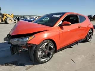 2020 Hyundai Veloster Turbo с VIN KMHTH6AB4LU030250, выставлен на аукционе Copart как лот 74720414 с пробегом 64 548 миль миль и Списание • Salvage title. История ставок и продаж доступна на DreamBid. Изображение 1.