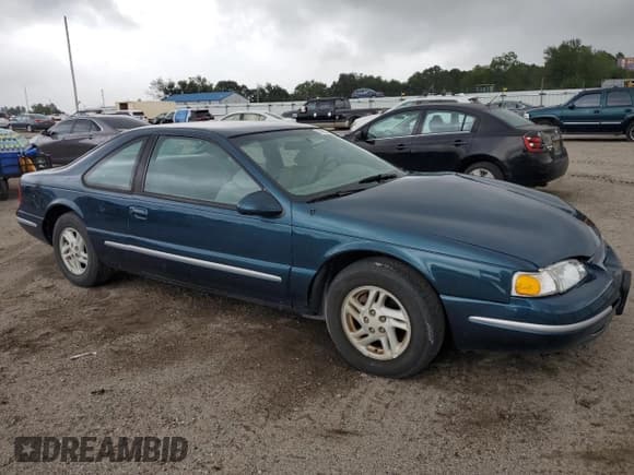 ✅ 1996 Ford Thunderbird LX • VIN: 1FALP6249TH172986 • Лот: 64293075. Опубликован ранее на Copart с пробегом 144 984 миль. Бесплатный доступ к архиву аукционных продаж из США и подробный отчёт об истории автомобиля на DreamBid. Изображение 4.