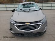 ✅ 2018 Chevrolet Equinox LT • VIN: 3GNAXJEV9JS609969 • Lot: 82725855. Wystawiony na Copart z przebiegiem 38 901 mil. Bezpłatny archiwum sprzedaży aukcyjnych z USA i szczegółowy raport historii pojazdu na DreamBid. Zdjęcie 5.