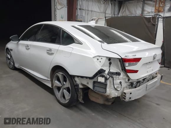 ✅ 2019 Honda Accord Touring • VIN: 1HGCV2F95KA036412 • Lot: 43382394. Listed on IAAI with 94,720 mi. Free auction sales archive from the USA and detailed vehicle history report at DreamBid. Image 3.