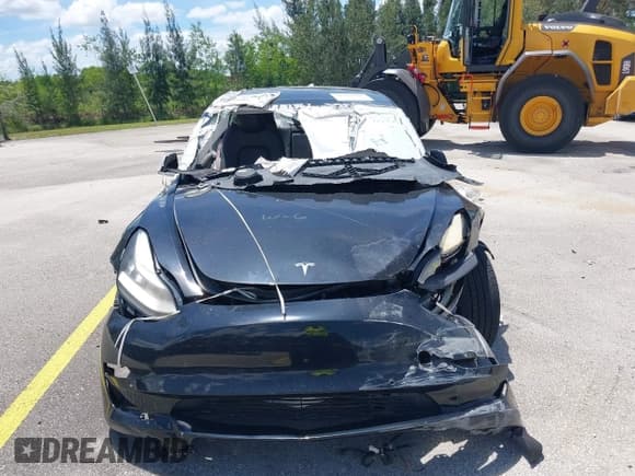 ✅ 2020 Tesla Model 3 Long Range • VIN: 5YJ3E1EB1LF790865 • Lot: 29341588. Wystawiony na IAAI z przebiegiem 2 082 mil. Bezpłatny archiwum sprzedaży aukcyjnych z USA i szczegółowy raport historii pojazdu na DreamBid. Zdjęcie 11.