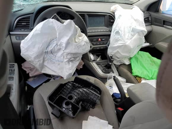 2018 Hyundai Elantra SE with VIN 5NPD74LF1JH371192, listed as a Copart auction lot 65885465 with Not provided miles and Salvage title. Bid and sale history available at DreamBid. Image 8.