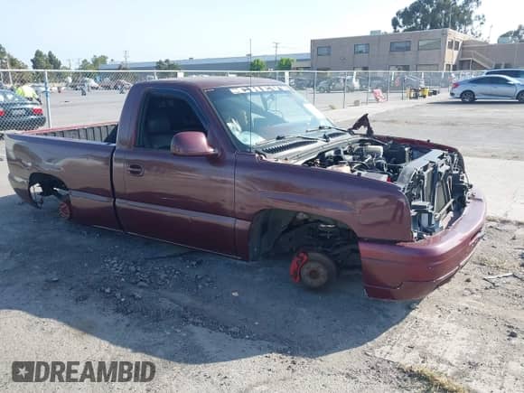 2006 Chevrolet Silverado 1500 Work Truck с VIN 1GCEC14X76Z145017, выставлен на аукционе IAAI как лот 42559884 с пробегом Не указан миль и . История ставок и продаж доступна на DreamBid. Изображение 1.