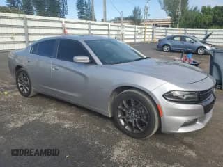 ✅ 2018 Dodge Charger GT • VIN: 2C3CDXJG2JH201437 • Лот: 90813545. Опубликован ранее на Copart с пробегом 143 266 миль. Бесплатный доступ к архиву аукционных продаж из США и подробный отчёт об истории автомобиля на DreamBid. Изображение 4.
