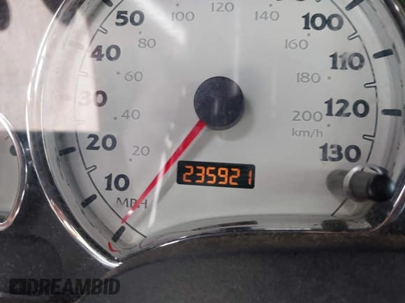 ✅ 2007 Saturn VUE V6 • VIN: 5GZCZ53457S842795 • Lot: 42587112. Wystawiony na IAAI z przebiegiem 235 921 mil. Bezpłatny archiwum sprzedaży aukcyjnych z USA i szczegółowy raport historii pojazdu na DreamBid. Zdjęcie 15.