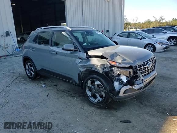 ✅ 2023 Hyundai Venue Limited • VIN: KMHRC8A3XPU232691 • Lot: 87826935. Listed on Copart with 19,754 mi. Free auction sales archive from the USA and detailed vehicle history report at DreamBid. Image 13.