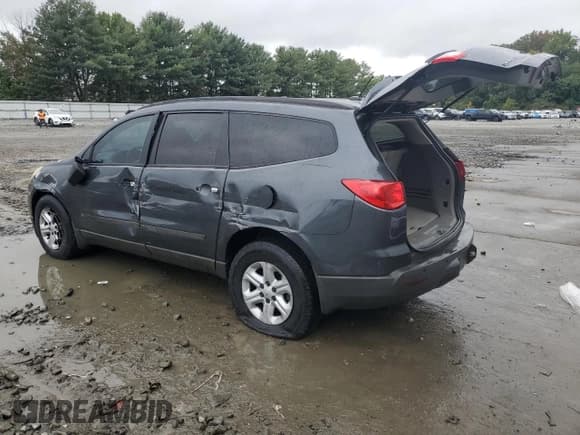 ✅ 2009 Chevrolet Traverse LS • VIN: 1GNER13D49S168099 • Lot: 73409734. Wystawiony na Copart z przebiegiem 179 169 mil. Bezpłatny archiwum sprzedaży aukcyjnych z USA i szczegółowy raport historii pojazdu na DreamBid. Zdjęcie 2.