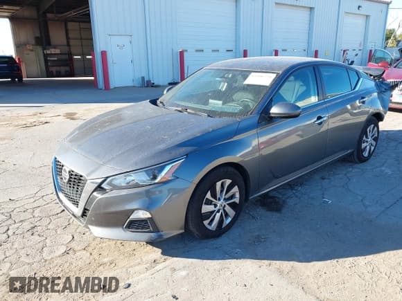 ✅ 2020 Nissan Altima S • VIN: 1N4BL4BV1LC178394 • Lot: 43506774. Listed on IAAI with 125,498 mi. Free auction sales archive from the USA and detailed vehicle history report at DreamBid. Image 2.