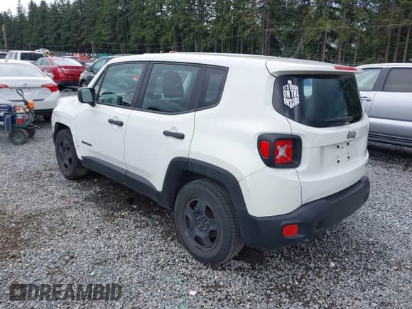 ✅ 2017 Jeep Renegade Sport • VIN: ZACCJAAH8HPG00484 • Lot: 42581933. Wystawiony na IAAI z przebiegiem 138 091 mil. Bezpłatny archiwum sprzedaży aukcyjnych z USA i szczegółowy raport historii pojazdu na DreamBid. Zdjęcie 3.