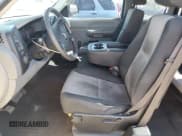 ✅ 2009 Chevrolet Silverado 1500 Work Truck • VIN: 1GCEC19C59Z155491 • Lot: 81973825. Wystawiony na Copart z przebiegiem 176 198 mil. Bezpłatny archiwum sprzedaży aukcyjnych z USA i szczegółowy raport historii pojazdu na DreamBid. Zdjęcie 7.