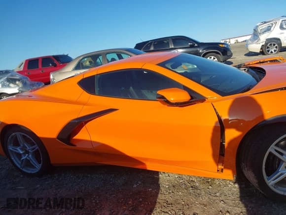 ✅ 2024 Chevrolet Corvette 1LT • VIN: 1G1YA2D46R5118118 • Лот: 41760985. Опубликован ранее на IAAI с пробегом 8 401 миль. Бесплатный доступ к архиву аукционных продаж из США и подробный отчёт об истории автомобиля на DreamBid. Изображение 12.