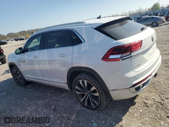 ✅ 2020 Volkswagen Atlas SEL Premium R-Line • VIN: 1V2TE2CA2LC227786 • Лот: 51615995. Опубликован ранее на Copart с пробегом 131 519 миль. Бесплатный доступ к архиву аукционных продаж из США и подробный отчёт об истории автомобиля на DreamBid. Изображение 2.