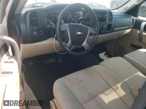 ✅ 2010 Chevrolet Silverado 1500 LT • VIN: 1GCPCSEA1AZ144155 • Lot: 71016155. Listed on Copart with 298,522 mi. Free auction sales archive from the USA and detailed vehicle history report at DreamBid. Image 8.