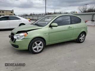 ✅ 2010 Hyundai Accent Blue • VIN: KMHCM3AC8AU160368 • Лот: 86091074. Опубликован ранее на Copart с пробегом 116 099 миль. Бесплатный доступ к архиву аукционных продаж из США и подробный отчёт об истории автомобиля на DreamBid. Изображение 1.