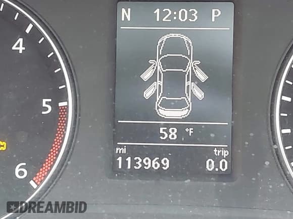 ✅ 2013 Volkswagen Passat SE • VIN: 1VWBN7A3XDC058825 • Lot: 43398327. Wystawiony na IAAI z przebiegiem 113 969 mil. Bezpłatny archiwum sprzedaży aukcyjnych z USA i szczegółowy raport historii pojazdu na DreamBid. Zdjęcie 16.