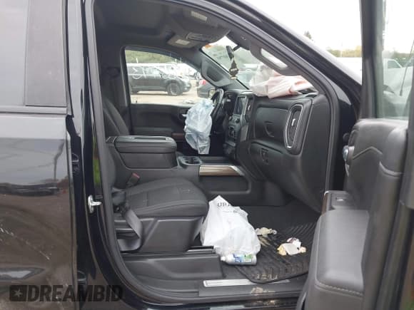 ✅ 2020 Chevrolet Silverado 1500 RST • VIN: 1GCRYEED4LZ118481 • Lot: 43607793. Listed on IAAI with 64,171 mi. Free auction sales archive from the USA and detailed vehicle history report at DreamBid. Image 5.