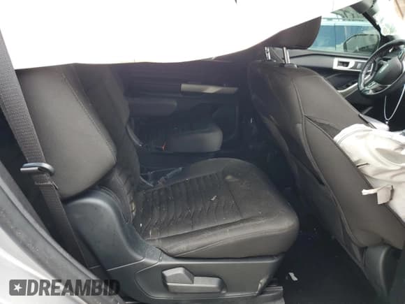 ✅ 2021 Ford Explorer XLT • VIN: 1FMSK7DH4MGB86257 • Lot: 67754795. Wystawiony na Copart z przebiegiem 145 177 mil. Bezpłatny archiwum sprzedaży aukcyjnych z USA i szczegółowy raport historii pojazdu na DreamBid. Zdjęcie 11.