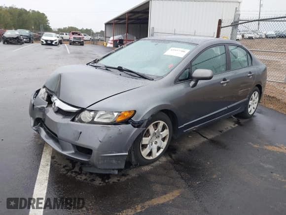 ✅ 2011 Honda Civic LX • VIN: 19XFA1F52BE030241 • Lot: 43557706. Listed on IAAI with 233,413 mi. Free auction sales archive from the USA and detailed vehicle history report at DreamBid. Image 20.