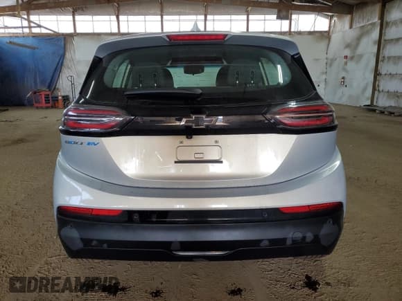 ✅ 2023 Chevrolet Bolt EV 1LT • VIN: 1G1FW6S0XP4149083 • Lot: 83863054. Wystawiony na Copart z przebiegiem 29 402 mil. Bezpłatny archiwum sprzedaży aukcyjnych z USA i szczegółowy raport historii pojazdu na DreamBid. Zdjęcie 6.