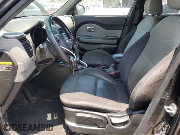 ✅ 2016 Kia Soul • VIN: KNDJN2A28G7385391 • Лот: 59996765. Опубликован ранее на Copart с пробегом 104 815 миль. Бесплатный доступ к архиву аукционных продаж из США и подробный отчёт об истории автомобиля на DreamBid. Изображение 7.