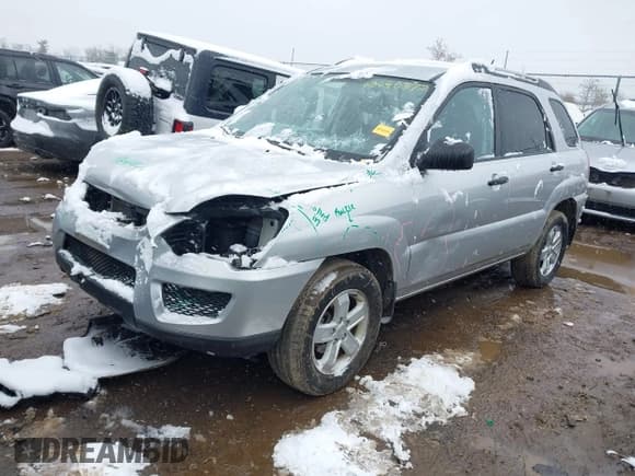 ✅ 2010 Kia Sportage LX • VIN: KNDKGCA36A7716506 • Лот: 43640872. Опубликован ранее на IAAI с пробегом 78 620 миль. Бесплатный доступ к архиву аукционных продаж из США и подробный отчёт об истории автомобиля на DreamBid. Изображение 2.