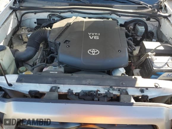 ✅ 2007 Toyota Tacoma PreRunner • VIN: 5TEJU62N87Z411919 • Lot: 90911575. Listed on Copart with 111,809 mi. Free auction sales archive from the USA and detailed vehicle history report at DreamBid. Image 11.