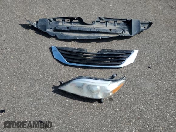 ✅ 2012 Toyota Sienna LE AAS • VIN: 5TDKK3DC4CS204939 • Lot: 71807755. Wystawiony na Copart z przebiegiem 154 469 mil. Bezpłatny archiwum sprzedaży aukcyjnych z USA i szczegółowy raport historii pojazdu na DreamBid. Zdjęcie 13.