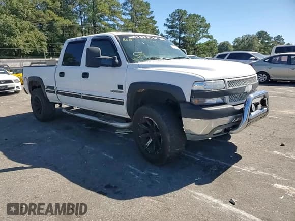 ✅ 2001 Chevrolet Silverado 2500HD LS • VIN: 1GCHK23U11F162998 • Lot: 82831614. Wystawiony na Copart z przebiegiem 300 425 mil. Bezpłatny archiwum sprzedaży aukcyjnych z USA i szczegółowy raport historii pojazdu na DreamBid. Zdjęcie 10.