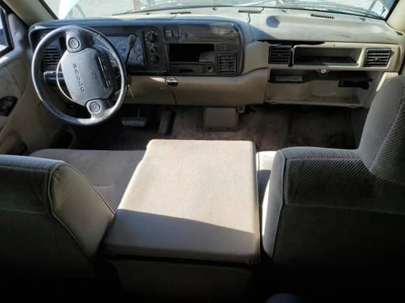 1996 Dodge 1500 with VIN 3B7HC13Y0TM120450, listed as a Copart auction lot 78552594 with 317,248 mi miles and Salvage title. Bid and sale history available at DreamBid. Image 8.