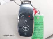 ✅ 2022 Mercedes-Benz GLB 250 • VIN: W1N4M4GB9NW239418 • Лот: 42448844. Опубликован ранее на IAAI с пробегом 51 836 миль. Бесплатный доступ к архиву аукционных продаж из США и подробный отчёт об истории автомобиля на DreamBid. Изображение 11.