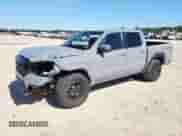 2024 Nissan Frontier Pro-4X with VIN 1N6ED1EK4RN662834, listed as a Copart auction lot 91402845 with 17,312 mi miles and Salvage title. Bid and sale history available at DreamBid. Image 1.